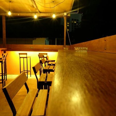 Gibbon Guesthouse กูชิง ภายนอก รูปภาพ